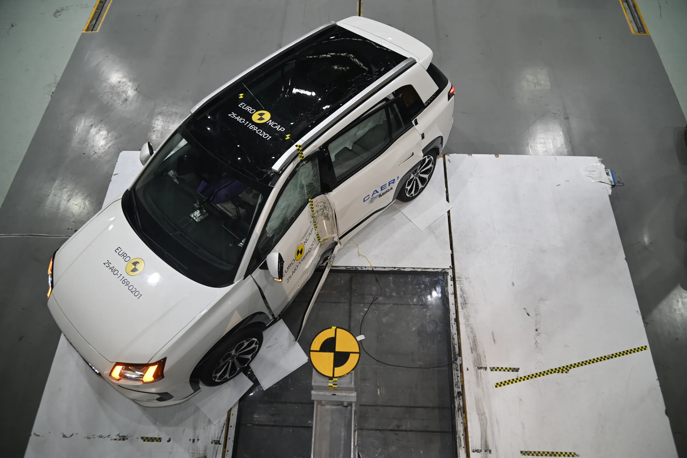 ced864b6-092e-4cf8-9fac-02517125a4ea