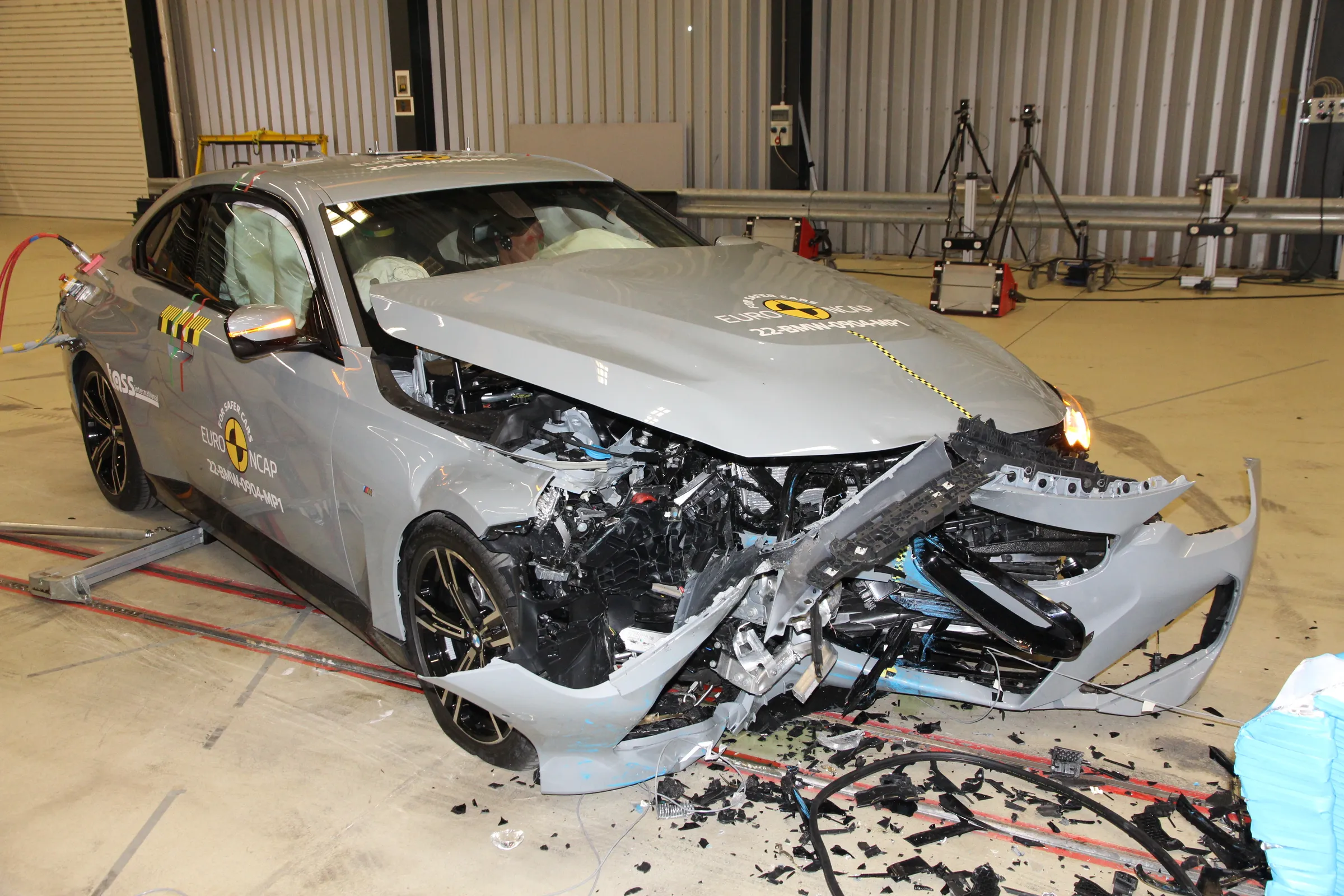 e8bb08dc-cbe6-42db-a97b-3c33ceaea8d0