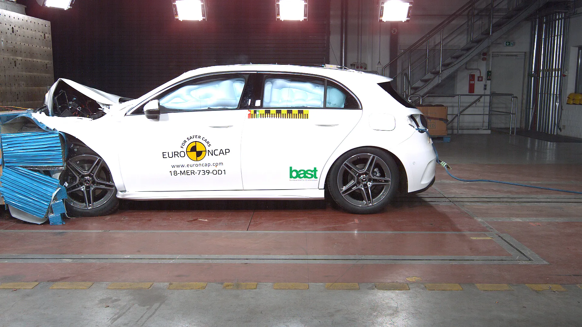 4cf00432-917d-49ab-af5f-99f5ec06d81d