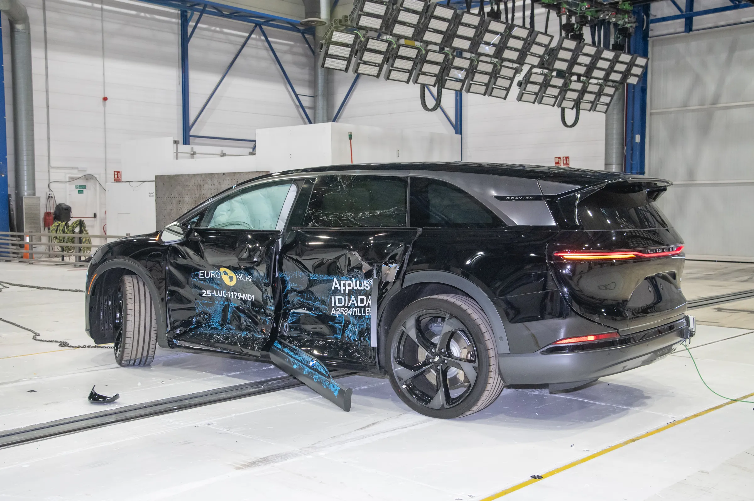 820a281f-6228-48f1-a4fb-bd210e562f19