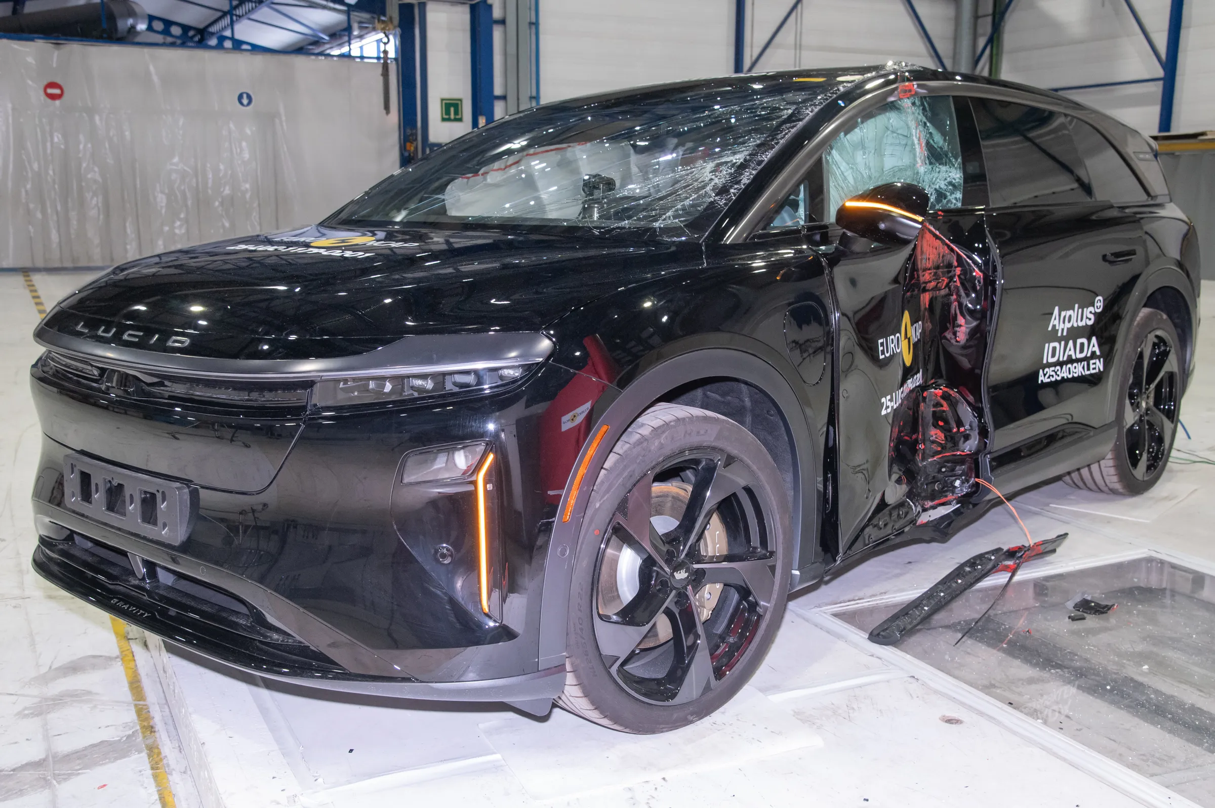 5c208442-87c4-4d76-aff3-4bf110184c9e