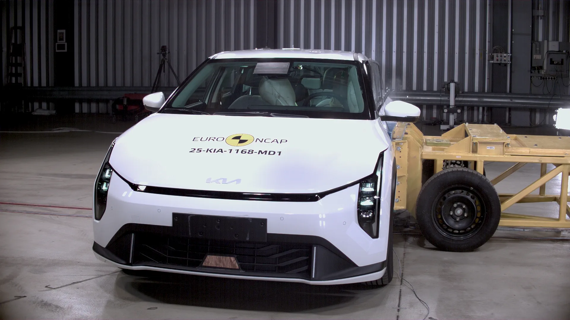 0ccd617b-cbd0-4a35-bc5c-b08c36e0c348