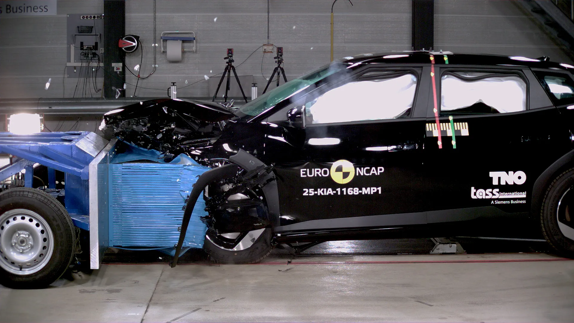 e63e9eb3-f6b8-486d-9938-58fb16034fe4