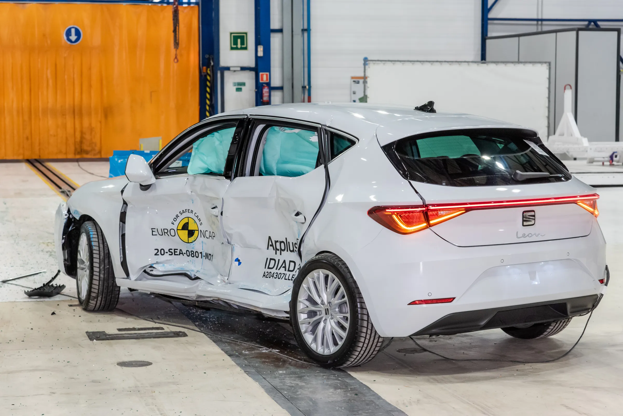 e8fb9a11-f5a8-415d-b1df-ae8607ce95b4