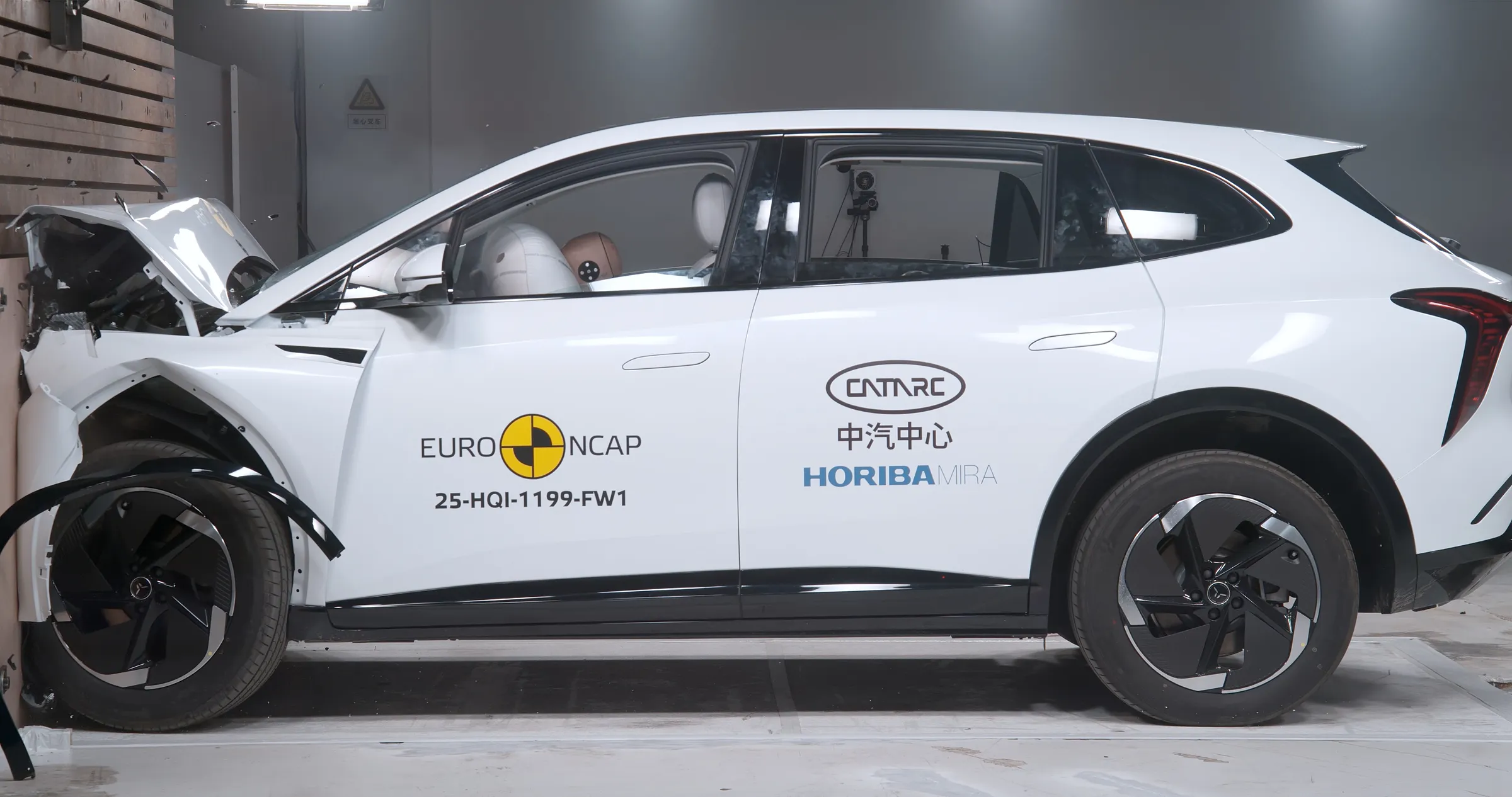 78f35600-7b92-4d51-ac5d-d4bb0cfc0ee2