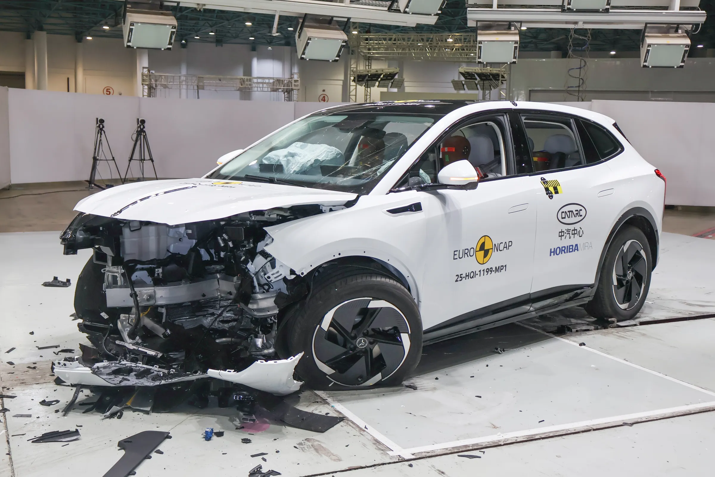 812c2de1-effa-4fcb-92ab-081956a09cc1