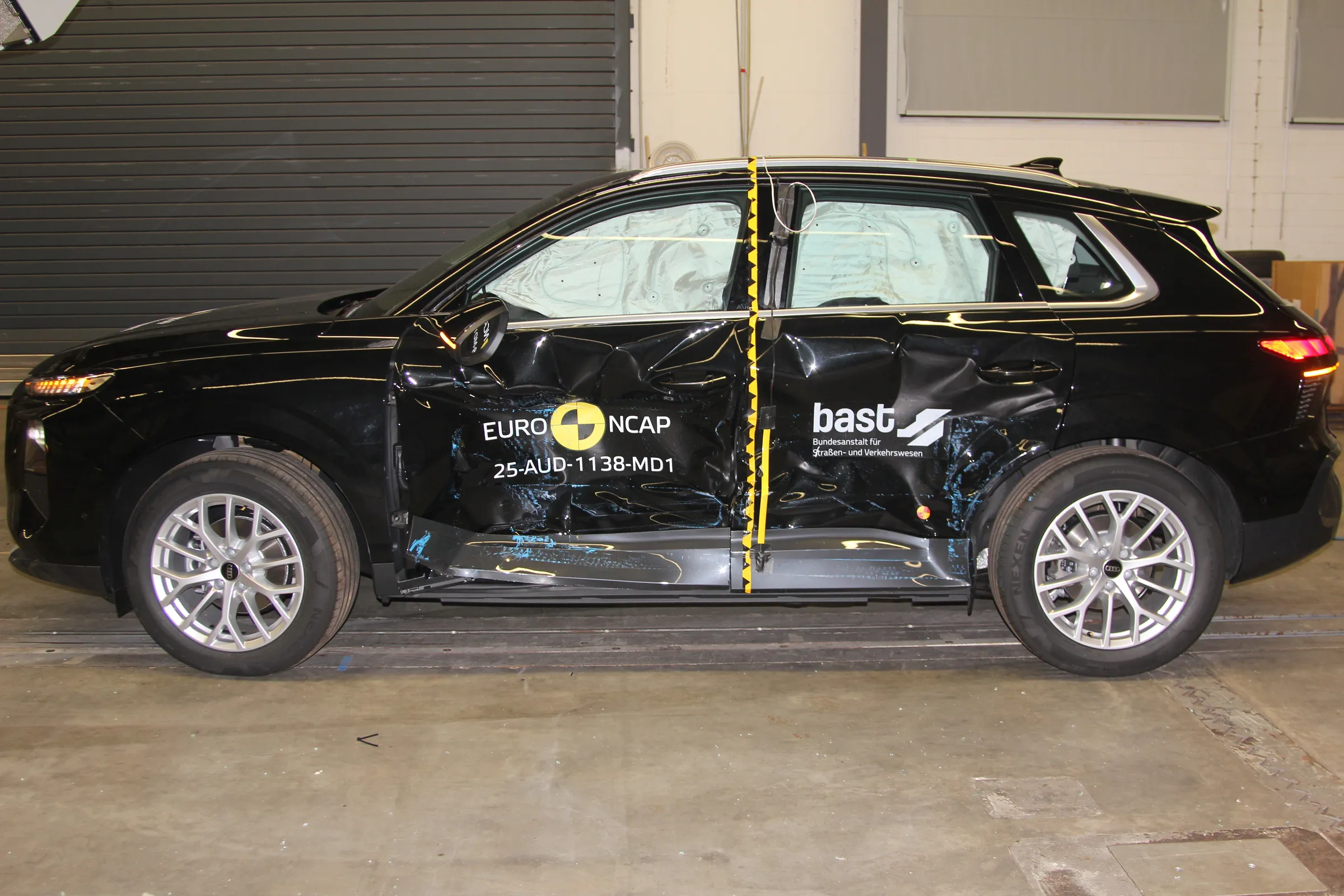 9129321d-9c8b-4fec-8ac3-7c702602fbf1