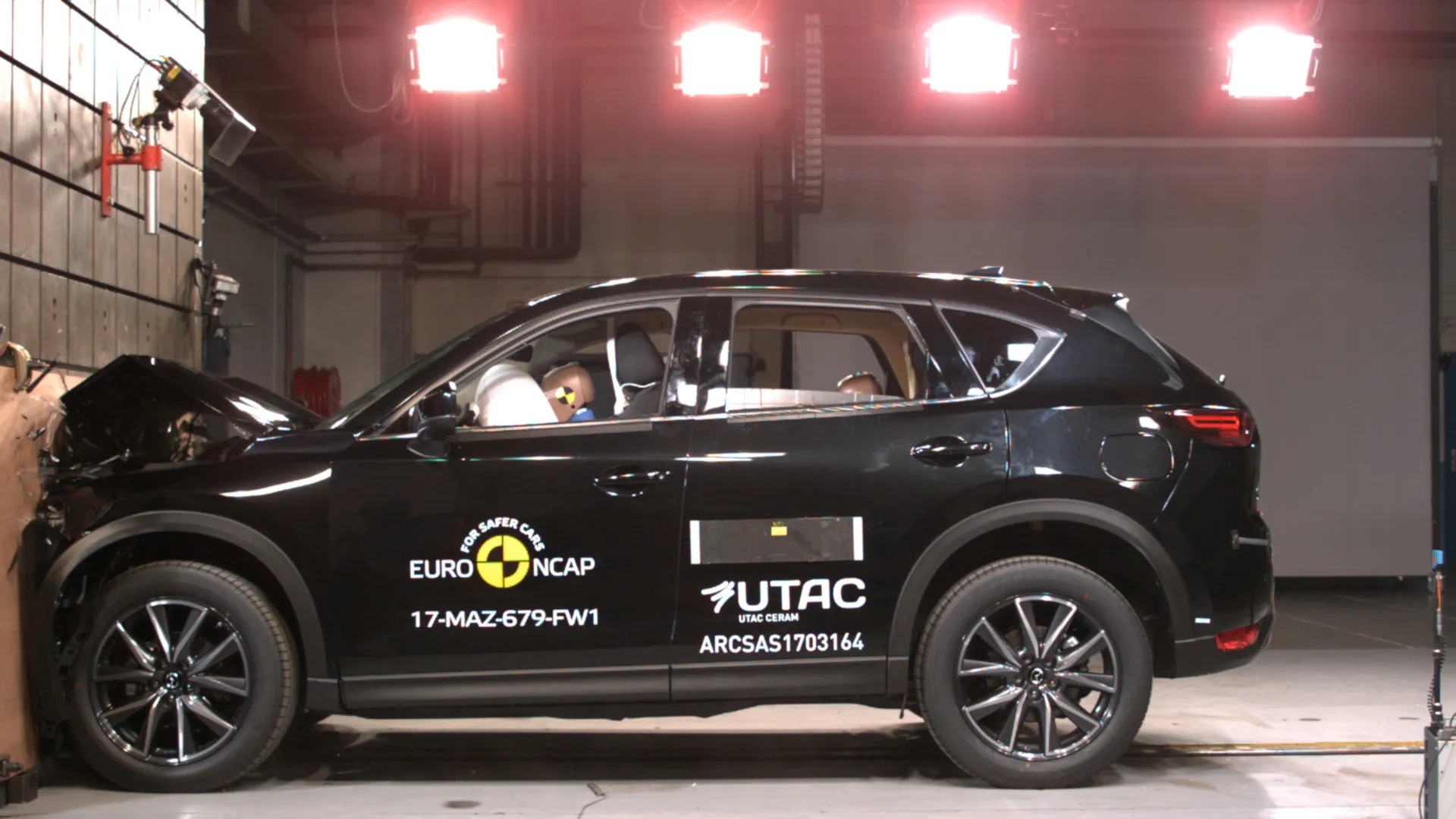 87a4c0fc-6bab-43a6-b550-b55aa93d986b