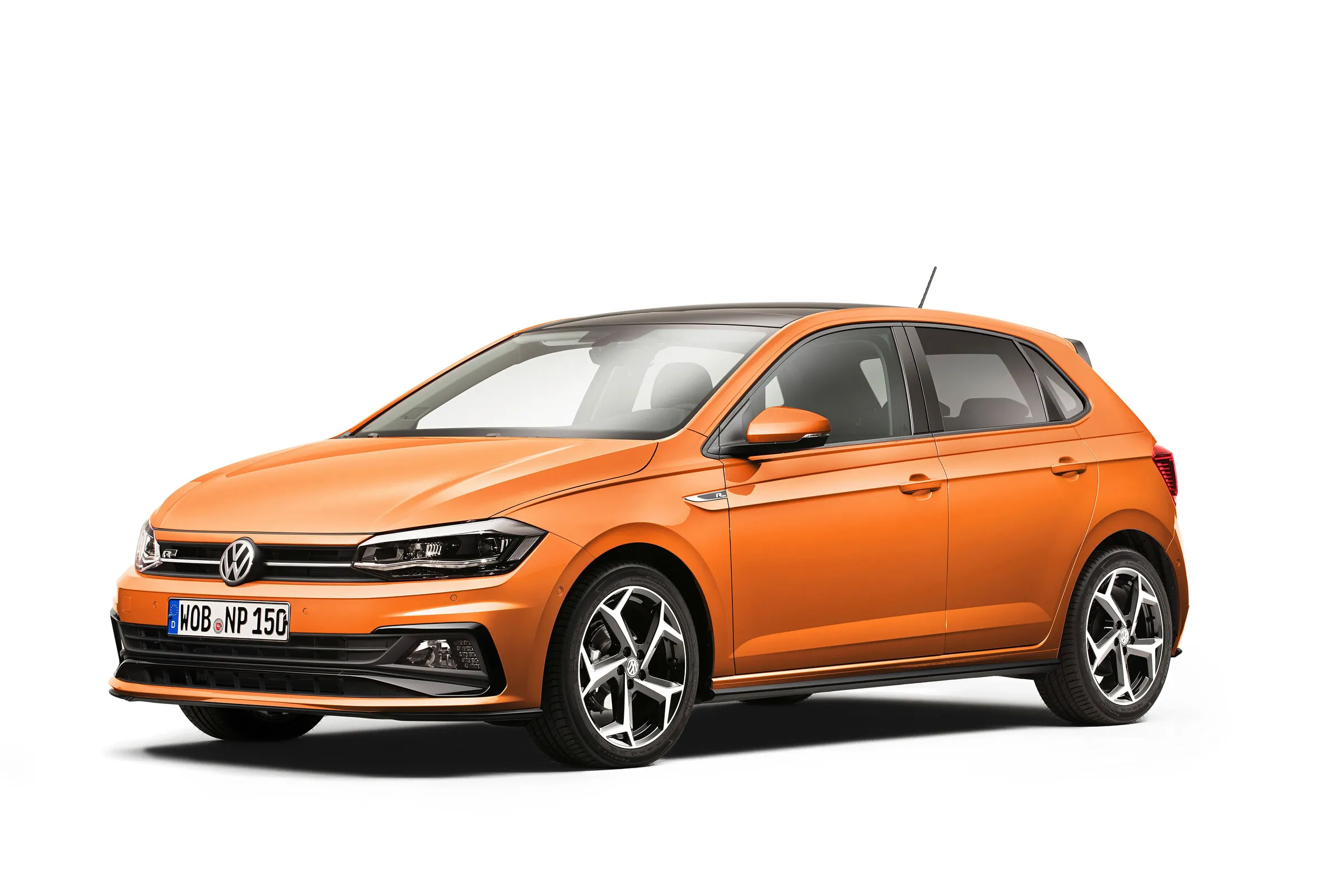 Polo frontal view