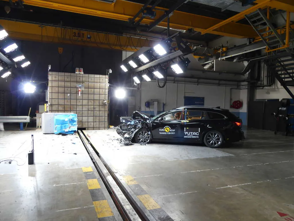 590cef00-92b5-4bcf-a267-75d7aeac97f6