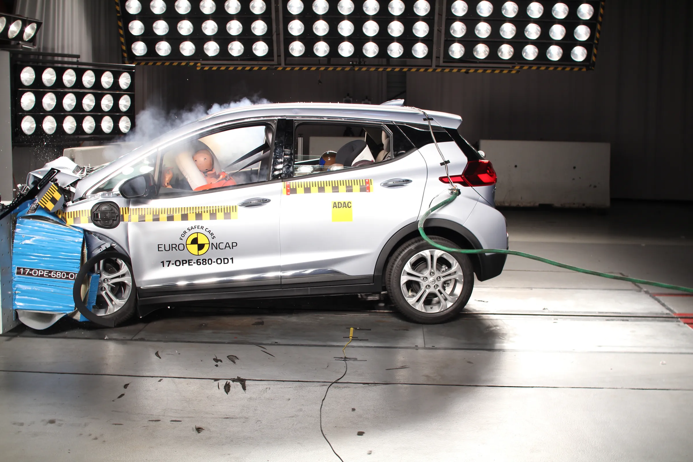 8766ed9c-73af-4c11-abd5-bfa35203e791