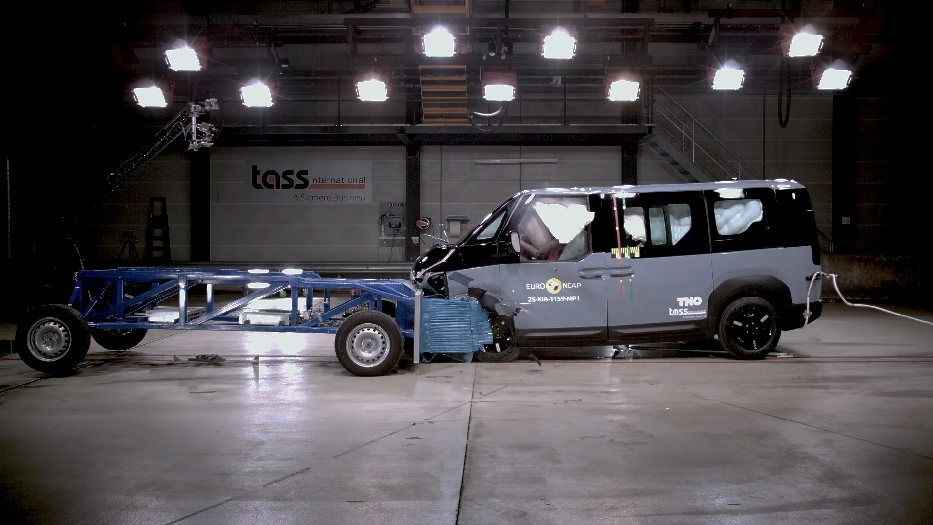 99912244-c0f8-4561-969c-8365f0a89c67