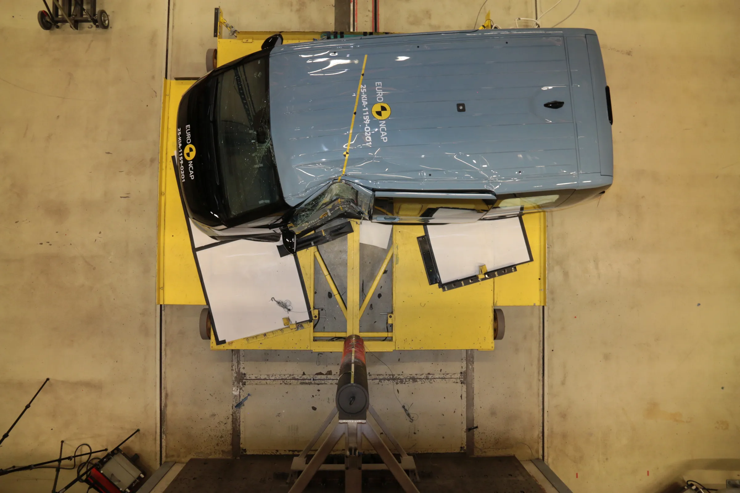 b1e0e77f-f6db-4282-9779-bbb2901fa6f6