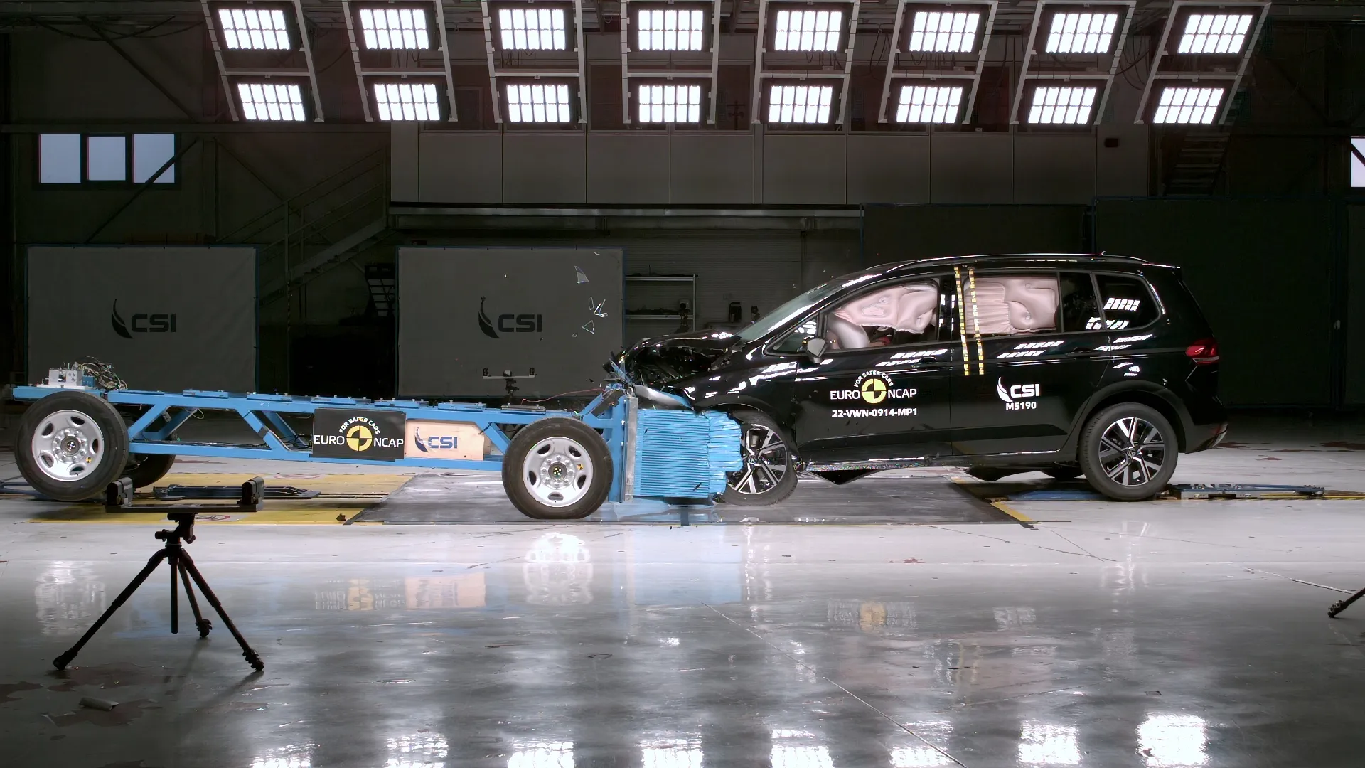 9e9dc4cf-6758-4cbd-ab15-d9b13d1b42be