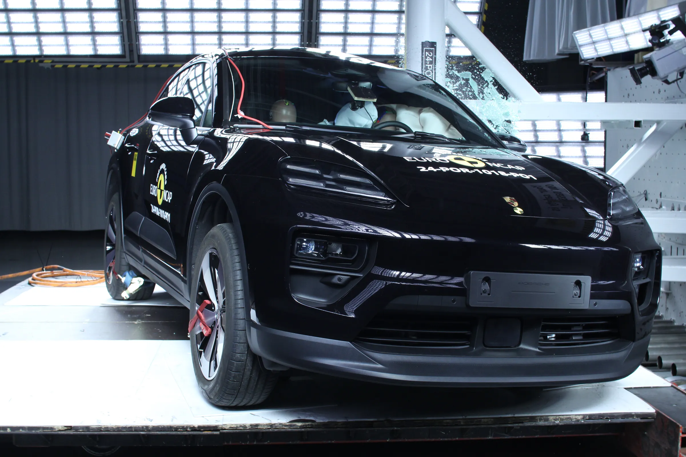 2786b60f-2190-4d95-8134-8ec2eace75b9