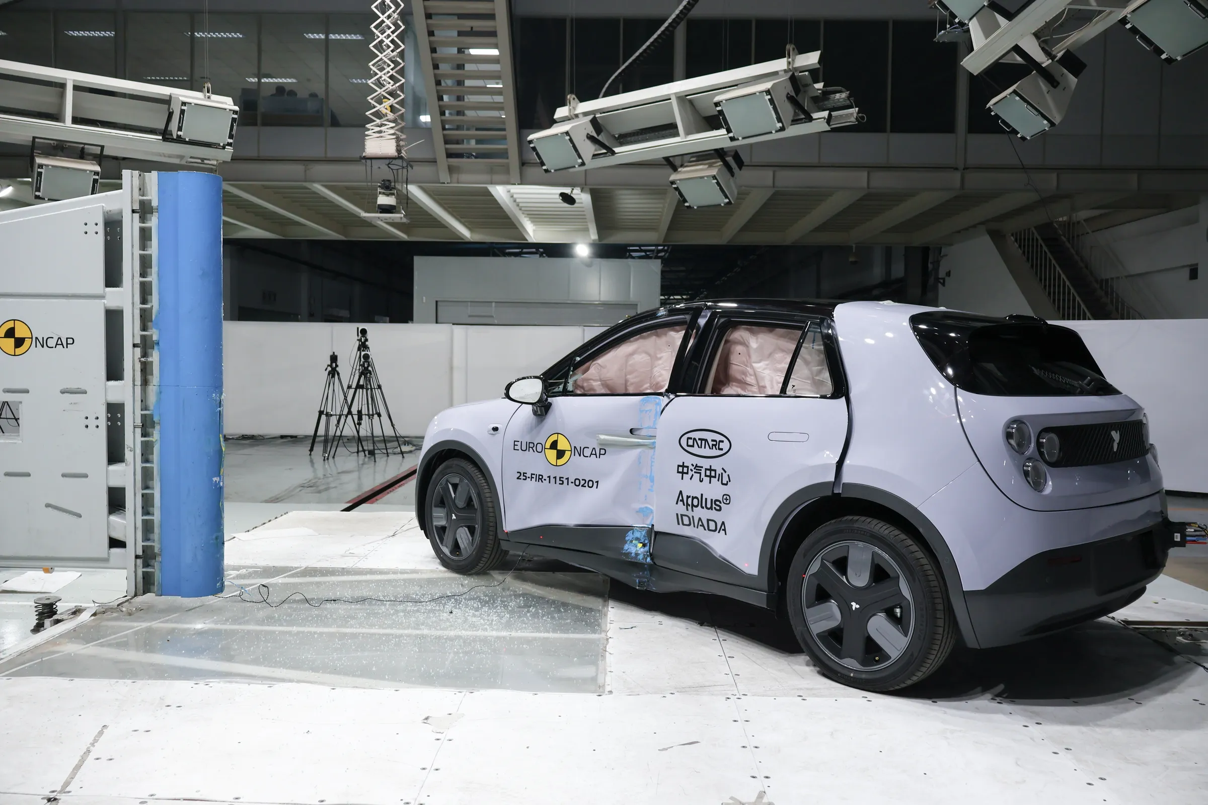 0827bdc4-9901-4f5d-ad7c-b42f09413662