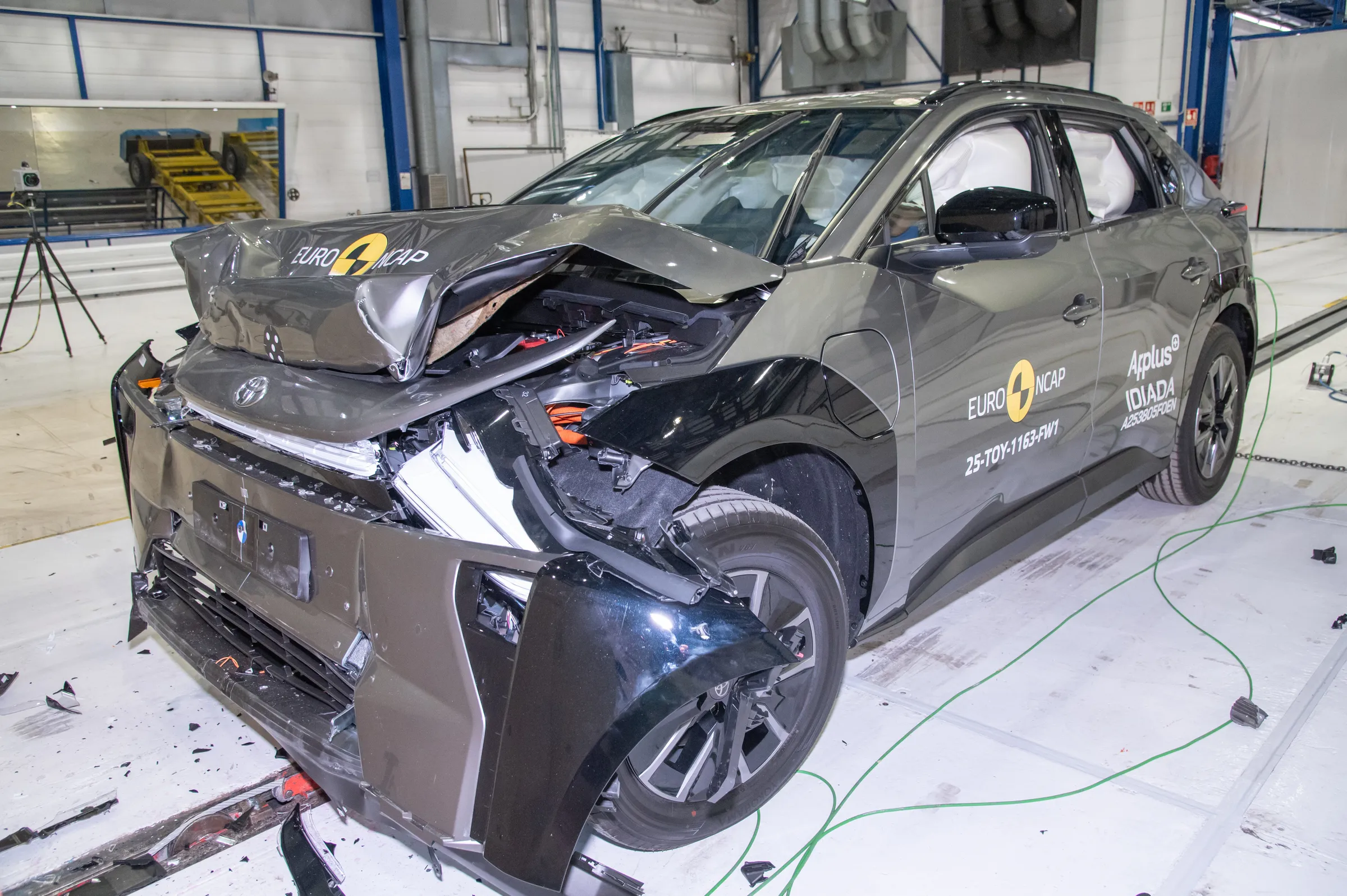 e0a8b16d-e949-4b7c-81c3-d0e5e76687e8