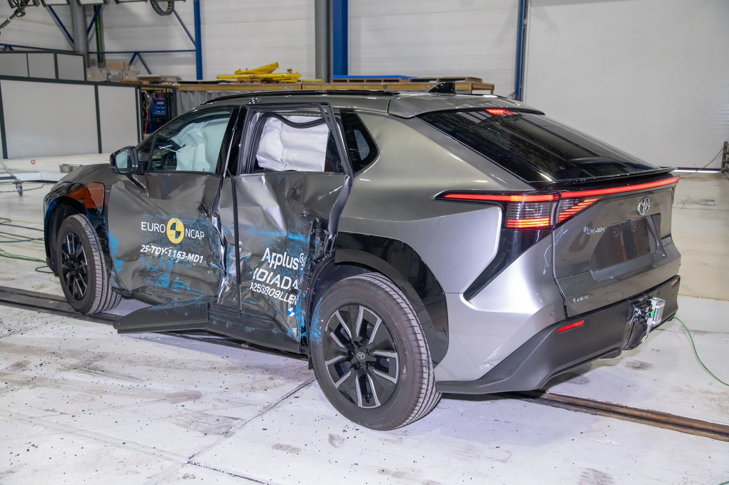 e604ed5f-113c-45a4-87cd-45c0f21034c7