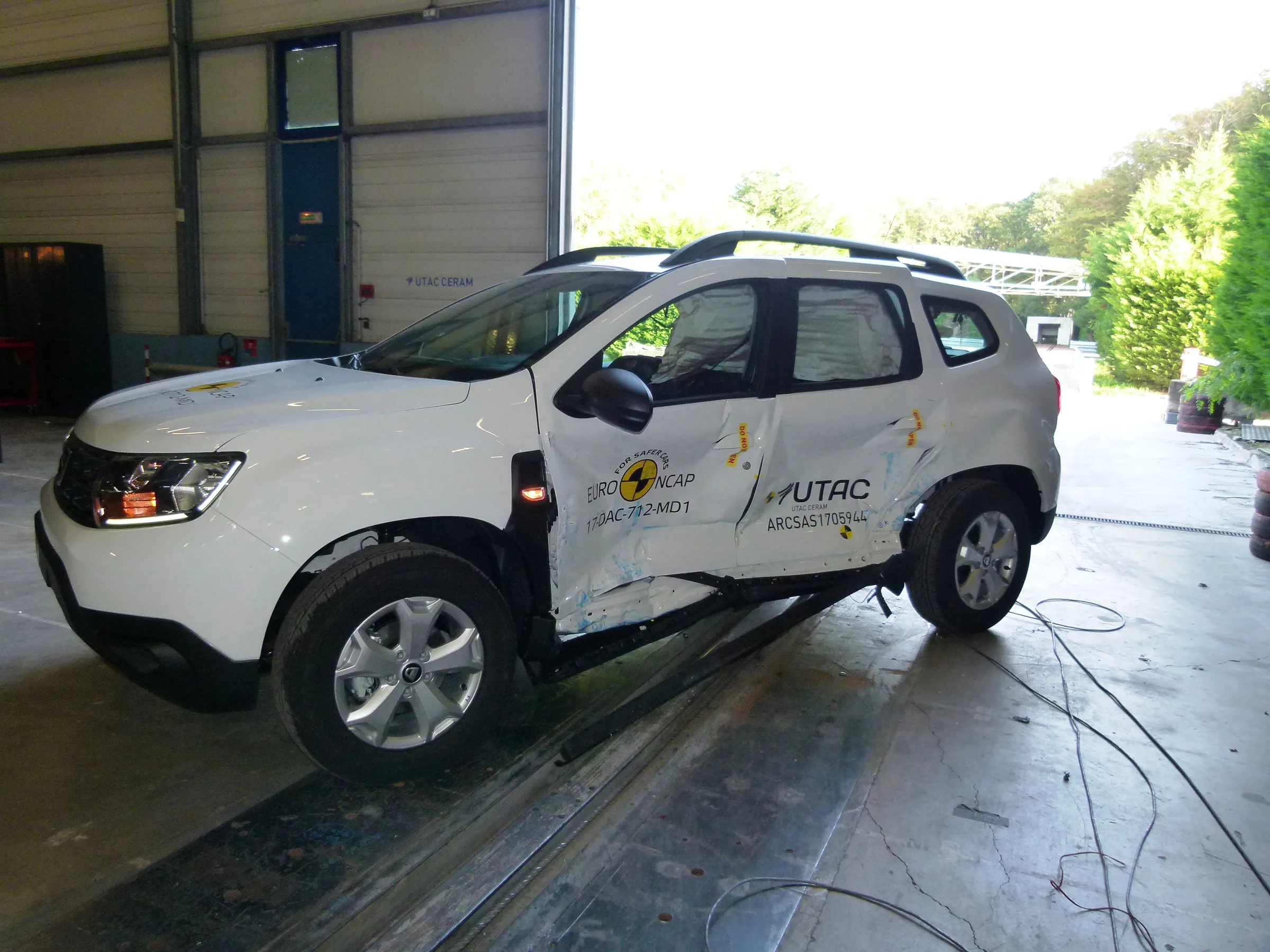 c3cd19ab-0013-4904-bc10-a48fc49e66de