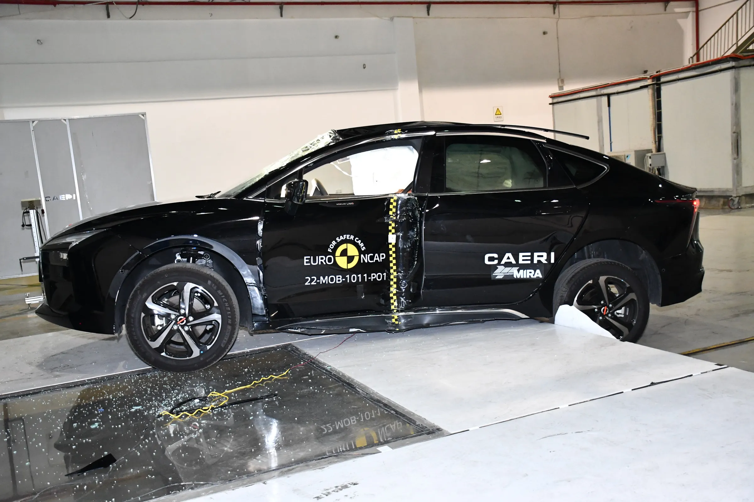 084a159c-c796-4859-b5d6-82914a21e74b